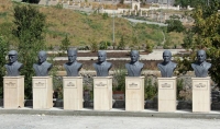 Büst Fiyatları