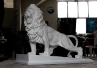 Aslan Heykeli 155 cm yükseklik 200 cm genişlik fib